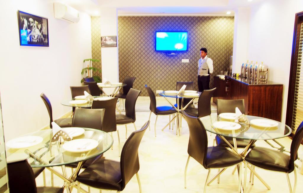 Hotel Deer Parkk New Delhi Eksteriør bilde