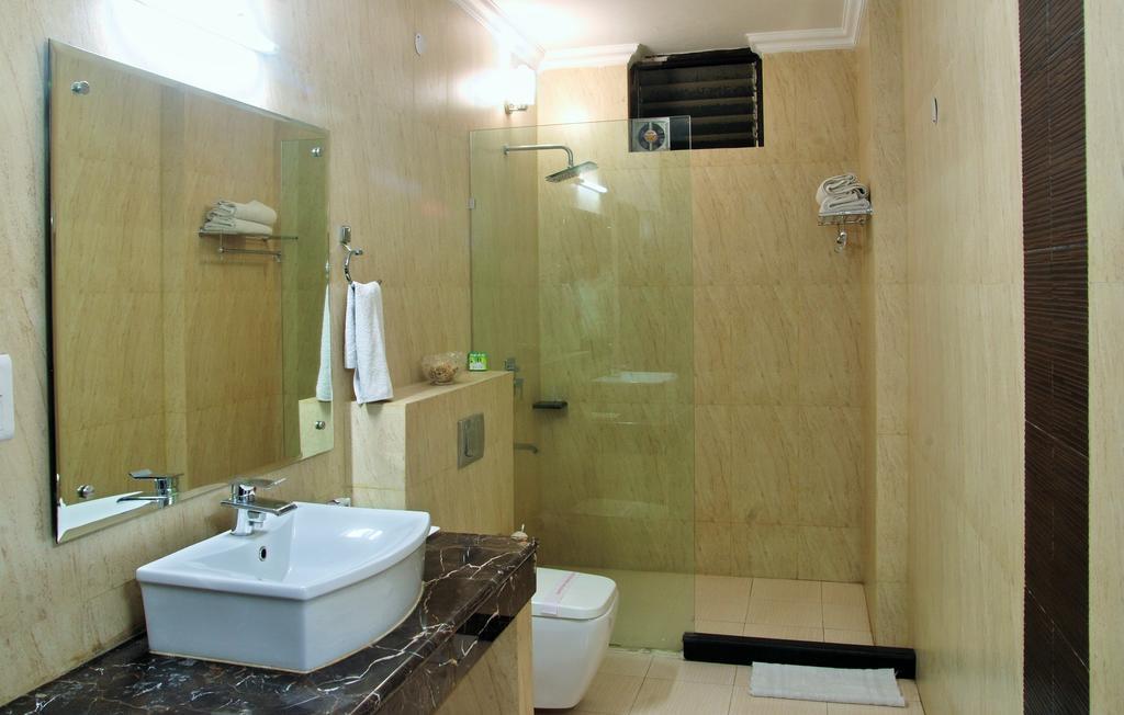 Hotel Deer Parkk New Delhi Eksteriør bilde
