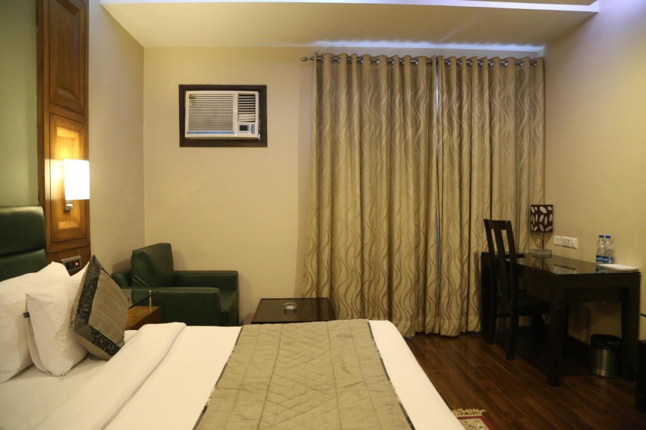 Hotel Deer Parkk New Delhi Eksteriør bilde